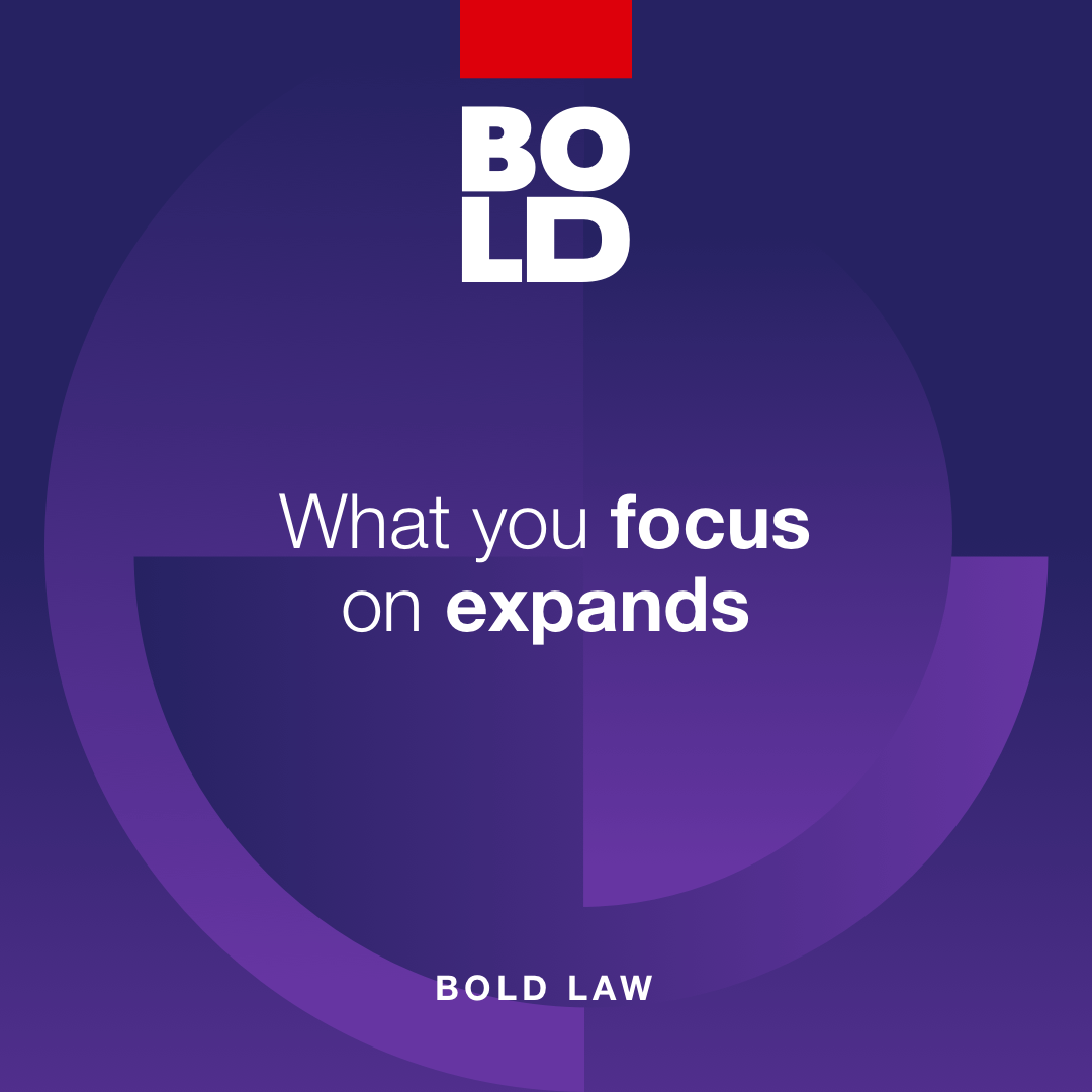 bold-laws-6-look-2